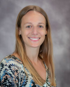 Lauren Ott is a physician assistant with extensive experience in hernia surgery.